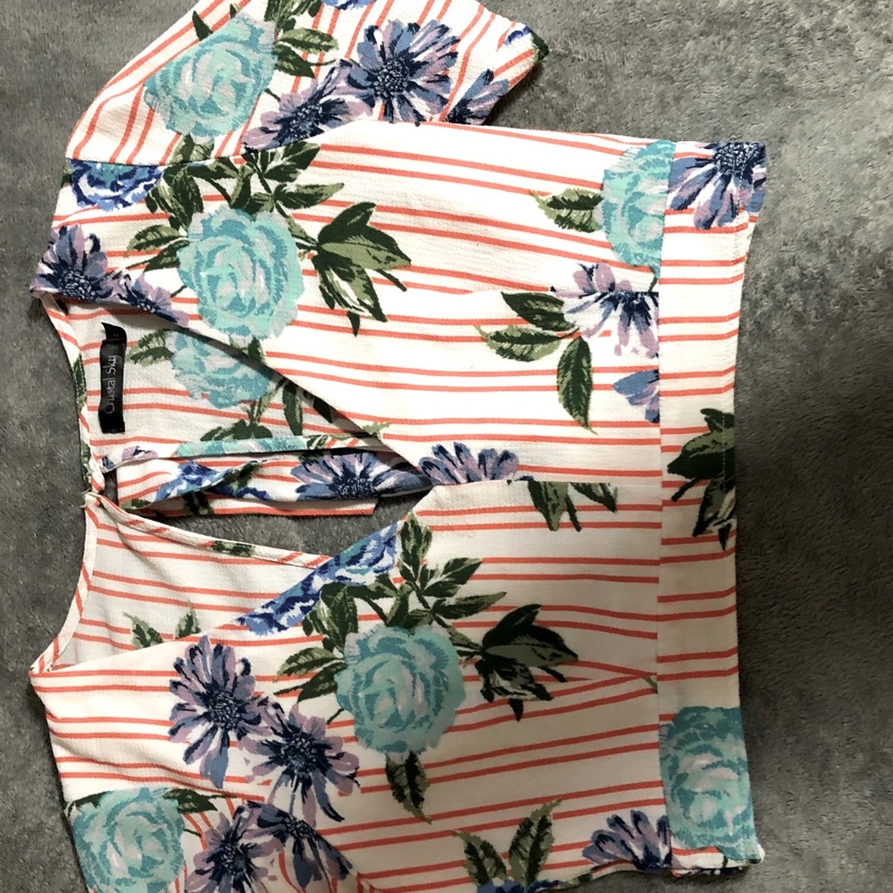 Crop wrap blouse